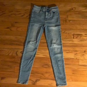 American Eagle, size double zero, skinny jeans